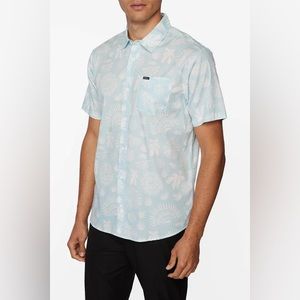 Brand New O’Neill Cosmos Button Up Shirt
